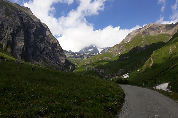 Descend_View_at_Großglockner